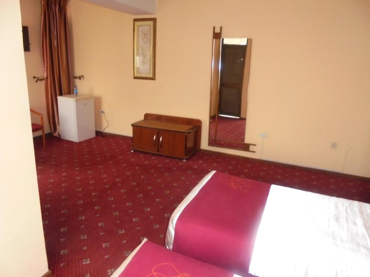 Global Hotel Addis Ababa Exteriör bild